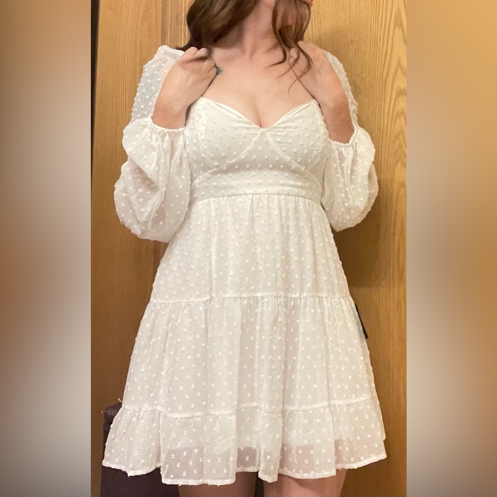Lulu’s white mini dress NWT